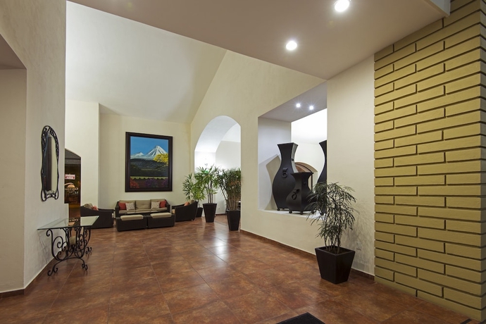 Imagen de los interiores del Hotel Concierge Plaza La Villa. Foto 17
