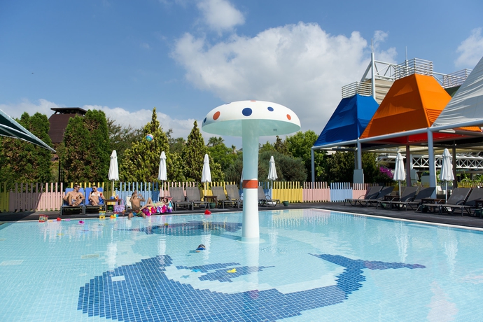 Imagen de la piscina del Hotel Concorde De Luxe Resort - Prive Ultra All Inclusive. Foto 15