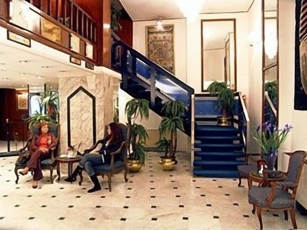 Imagen de los interiores del Hotel Concorde Dokki. Foto 14