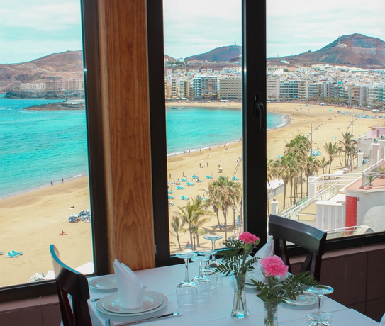 Imagen del bar/restaurante del Hotel Concorde, Las Palmas. Foto 2
