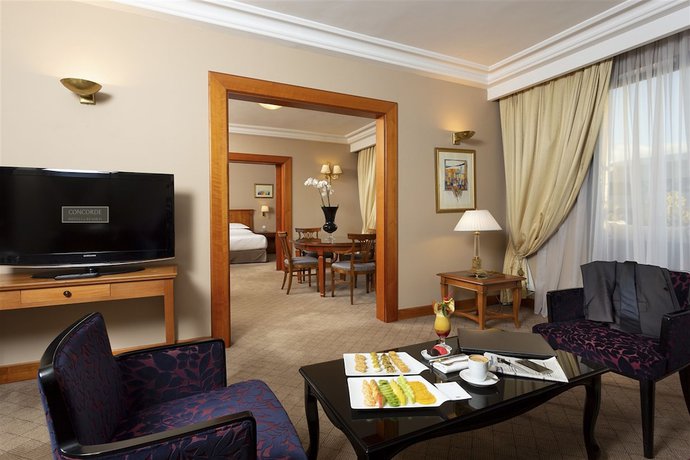 Imagen de la habitación del Hotel Concorde Les Berges du Lac. Foto 7