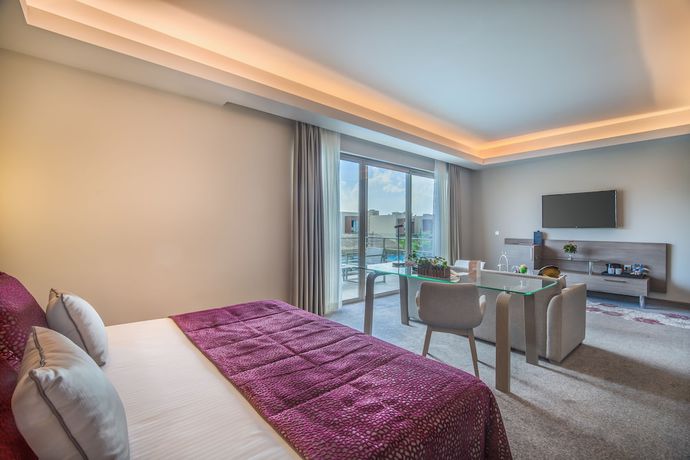 Imagen de la habitación del Hotel Concorde Luxury Resort and Casino and Convention and Spa. Foto 4