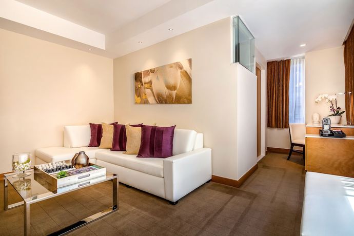 Imagen de la habitación del Hotel Concorde New York. Foto 15