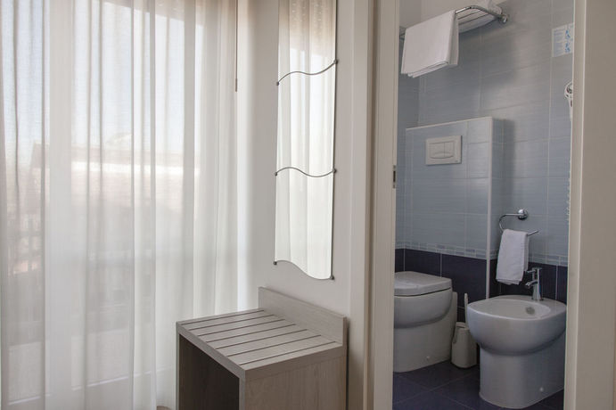 Imagen de la habitación del Hotel Concorde, Rimini. Foto 6