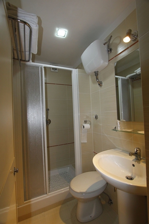 Imagen de la habitación del Hotel Concorde, Roma. Foto 5