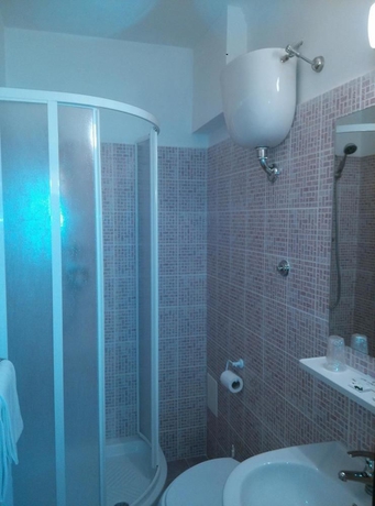 Imagen de la habitación del Hotel Concorde, Roma. Foto 6