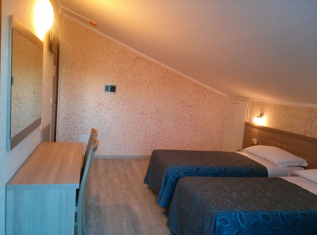 Imagen de la habitación del Hotel Concorde, Roma. Foto 10