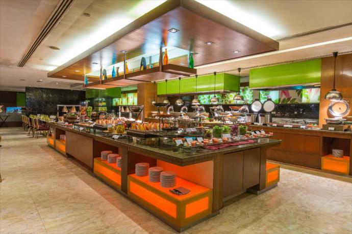 Imagen del bar/restaurante del Hotel Concorde Shah Alam. Foto 6