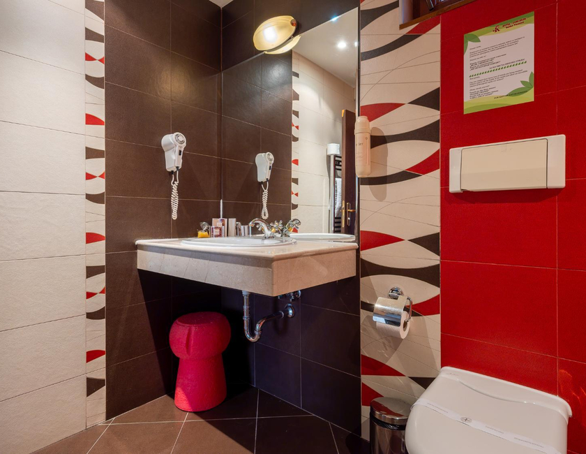 Imagen general del Hotel Concorde, Veliko Tarnovo. Foto 23