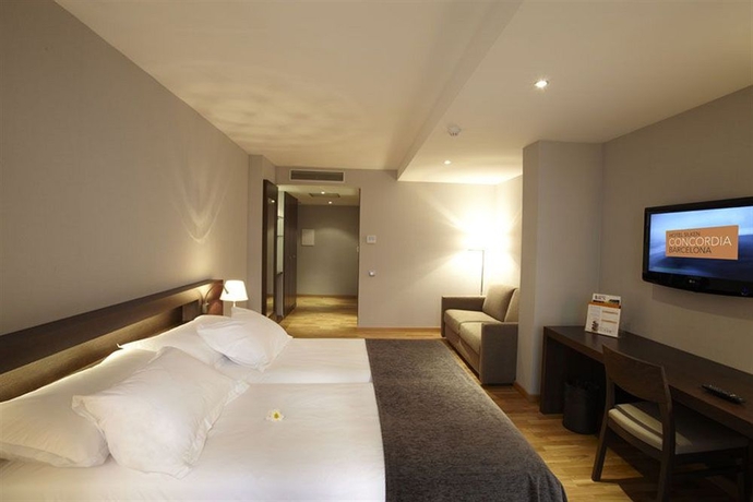 Imagen de la habitación del Hotel Concordia Barcelona. Foto 5