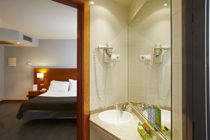 Imagen de la habitación del Hotel Concordia Barcelona. Foto 15
