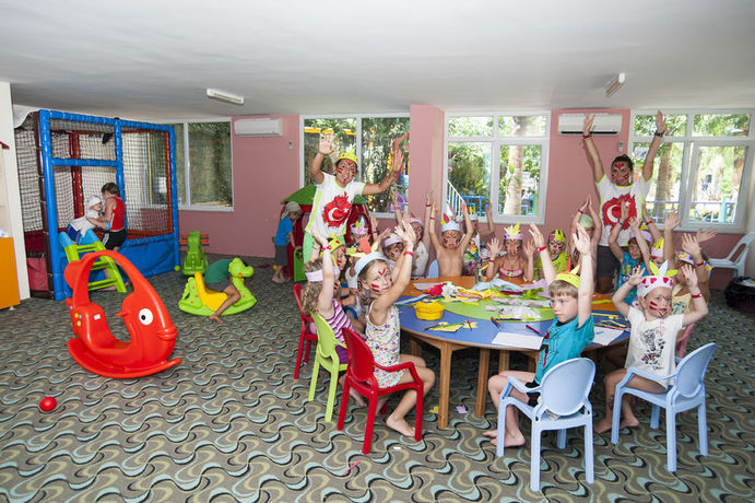 Imagen de los interiores del Hotel Concordia Celes Beach - Ultra All Inclusive. Foto 7