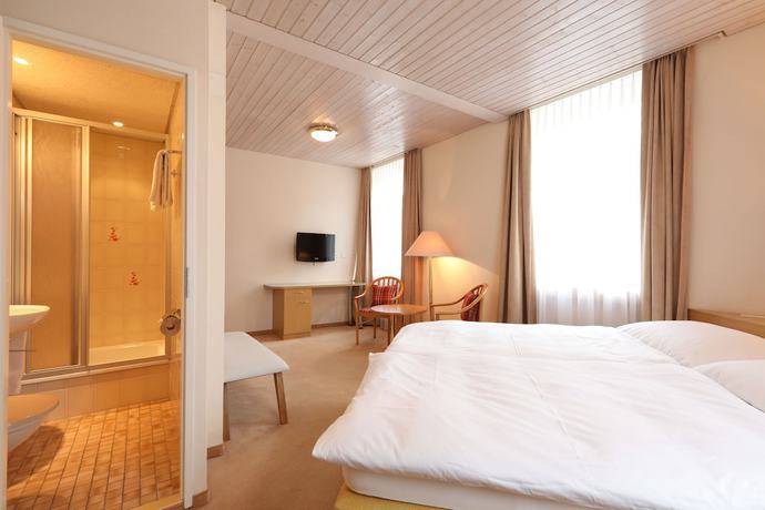 Imagen de la habitación del Hotel Concordia Davos. Foto 16