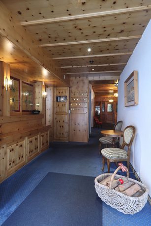 Imagen de los interiores del Hotel Concordia Davos. Foto 20