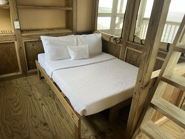 Imagen de la habitación del Hotel Concordia Eco-Resort. Foto 17