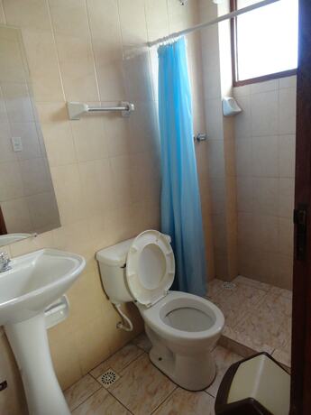 Imagen de la habitación del Hotel Concordia Hospedaje y Servicios. Foto 19