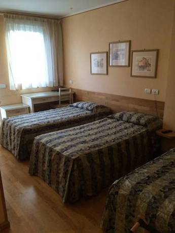 Imagen de la habitación del Hotel Concordia, Porlezza. Foto 11