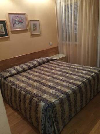 Imagen de la habitación del Hotel Concordia, Porlezza. Foto 12