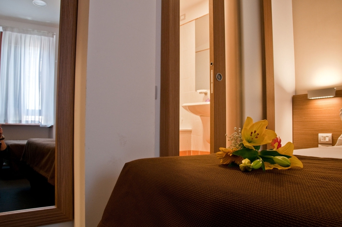 Imagen de la habitación del Hotel Concordia, Roma. Foto 8