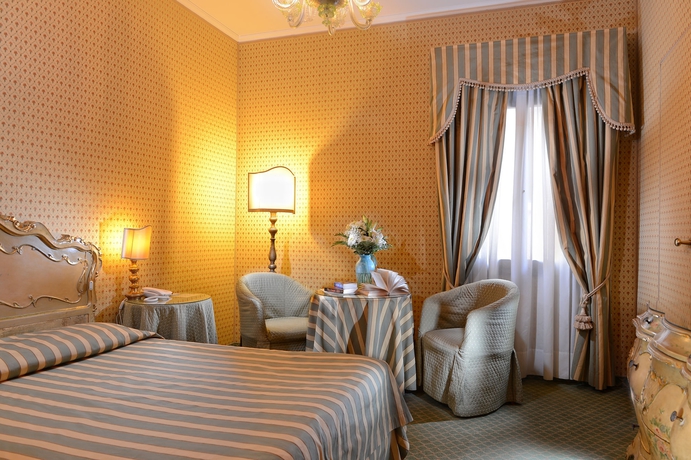 Imagen de la habitación del Hotel Concordia, San Marco. Foto 7