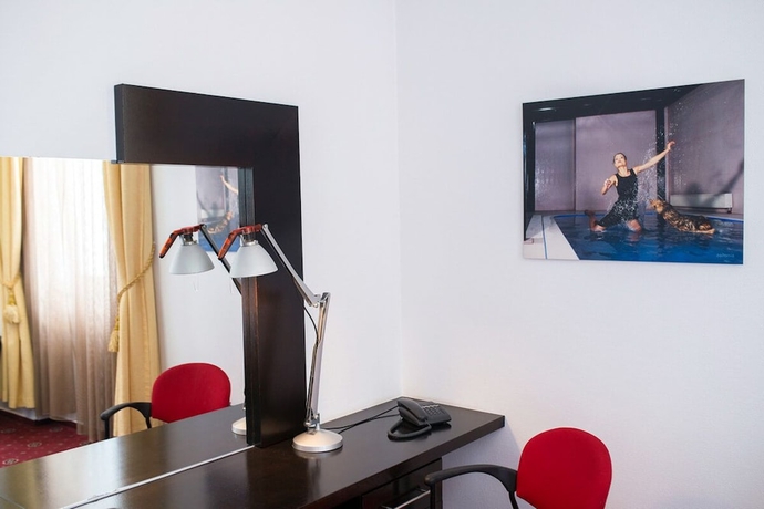 Imagen de la habitación del Hotel Concordia, Targu-Mures. Foto 12