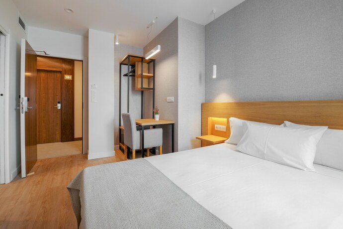 Imagen de la habitación del Hotel Condado, Ourense. Foto 16