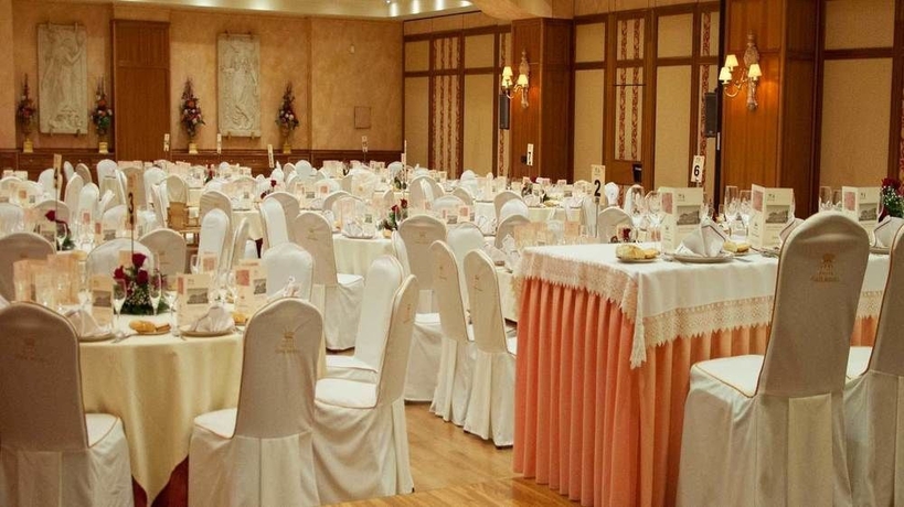 Imagen de los interiores del Hotel Conde Ansúrez. Foto 8