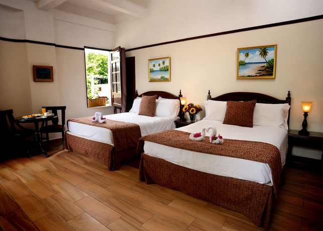 Imagen de la habitación del Hotel Conde De Peñalba. Foto 10