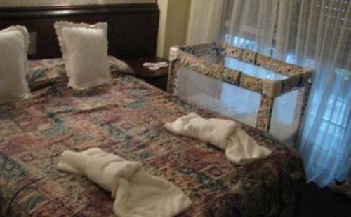 Imagen de la habitación del Hotel Conde, Mar del Plata. Foto 8