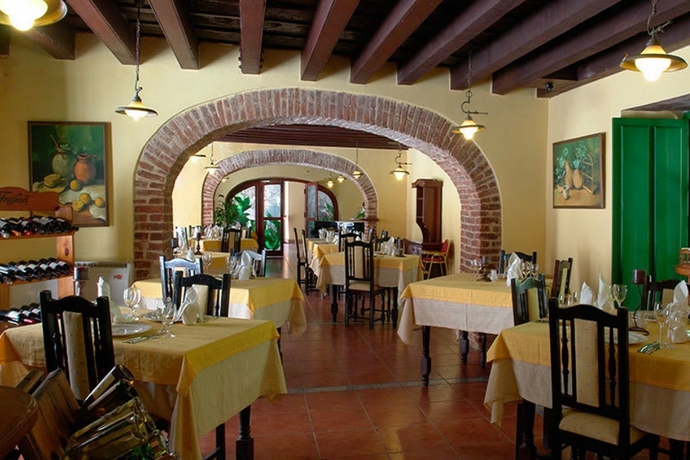 Imagen general del Hotel Conde de Villanueva. Foto 10