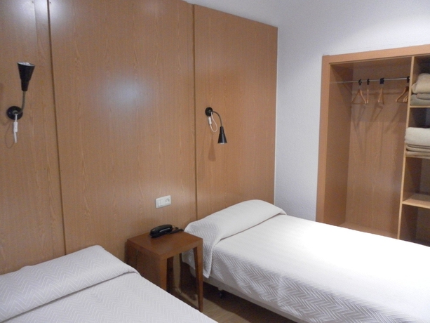 Imagen de la habitación del Hotel Condedu Badajoz. Foto 8