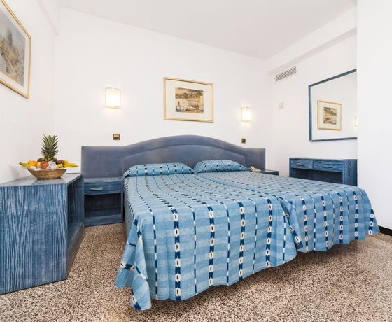 Imagen de la habitación del Hotel Condes De Alcudia. Foto 6