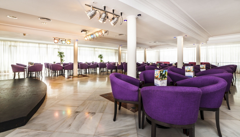 Imagen de los interiores del Hotel Condes De Alcudia. Foto 14