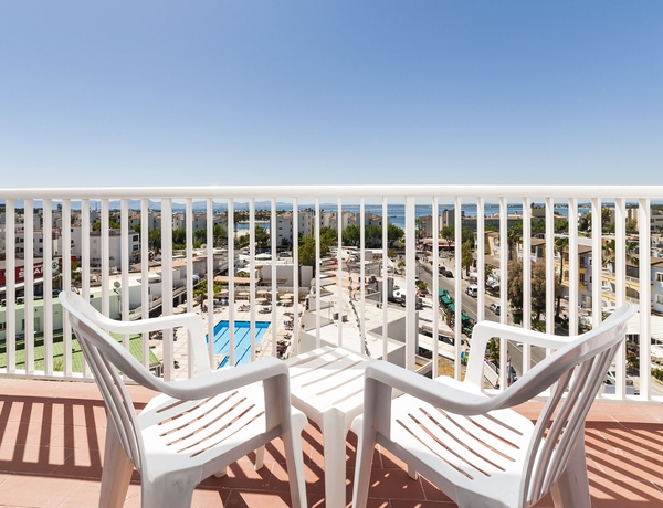 Imagen de la habitación del Hotel Condes De Alcudia. Foto 8