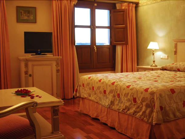 Imagen de la habitación del Hotel Condesa De Chinchón. Foto 4