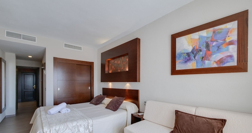 Imagen de la habitación del Hotel Condesa. Foto 12