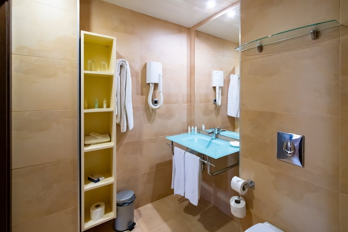 Imagen de la habitación del Hotel Condesa. Foto 13