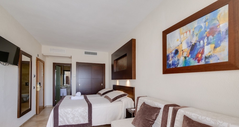 Imagen de la habitación del Hotel Condesa. Foto 17