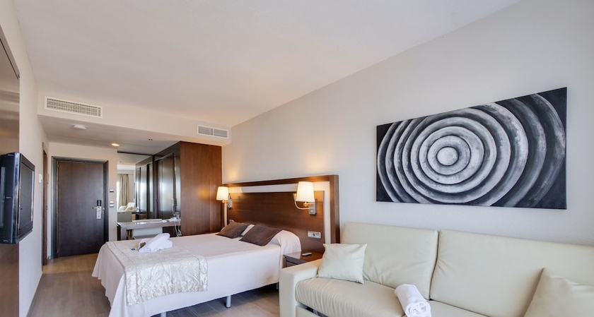 Imagen de la habitación del Hotel Condesa. Foto 19