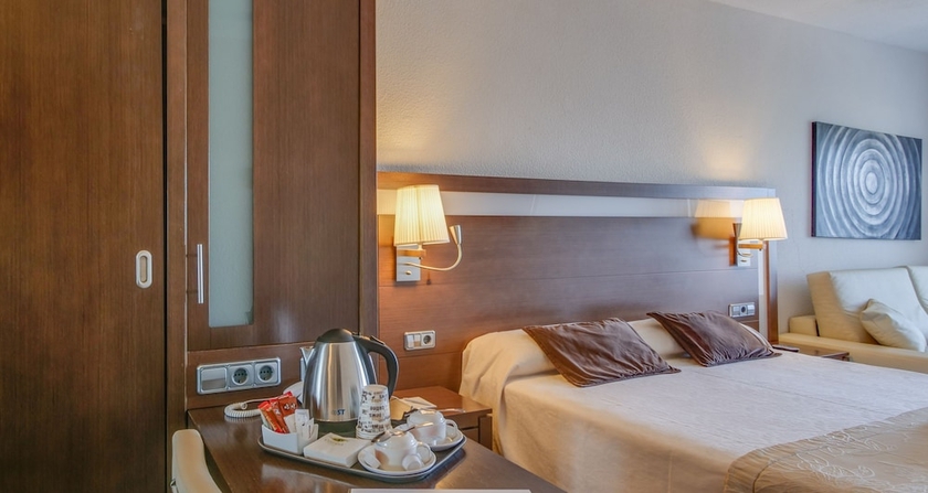 Imagen de la habitación del Hotel Condesa. Foto 21