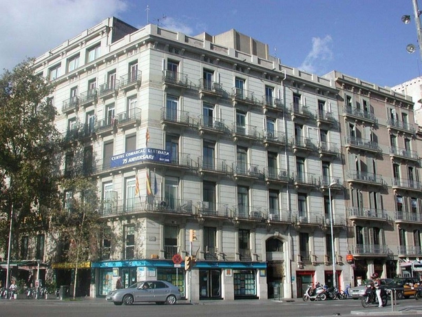 Imagen general del Hotel Condestable, Plaza Catalunya. Foto 3