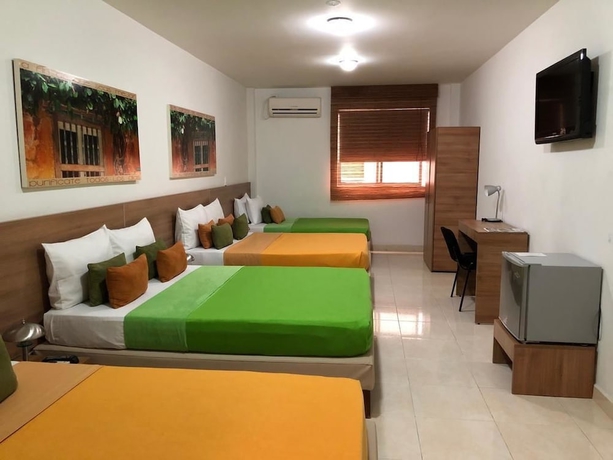 Imagen de la habitación del Hotel Condina. Foto 5