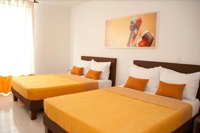 Imagen de la habitación del Hotel Condina. Foto 13
