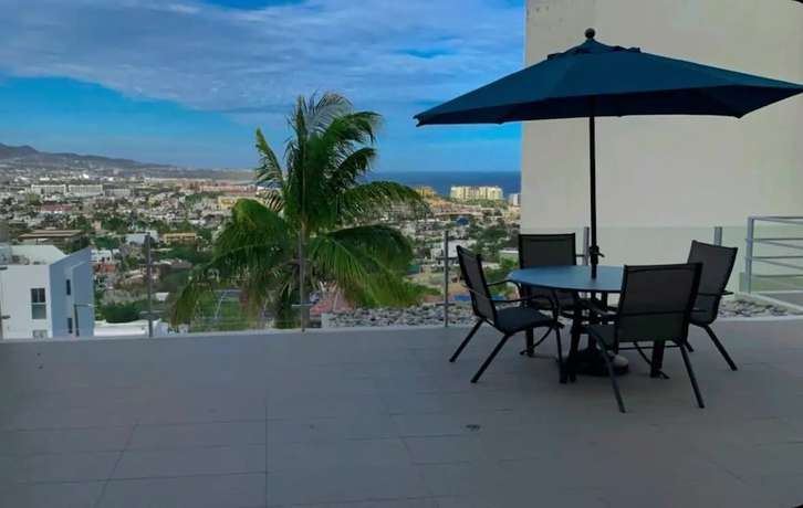 Imagen de los interiores del Hotel Condo BBP by TRVL2HM. Foto 10