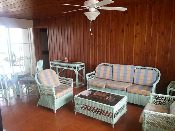 Imagen general del Hotel Condo Carey. Foto 3
