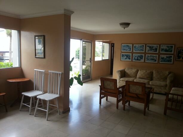 Imagen general del Hotel Condo Carey. Foto 8
