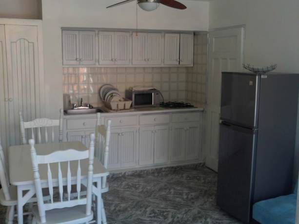 Imagen de la habitación del Hotel Condo Carla. Foto 6
