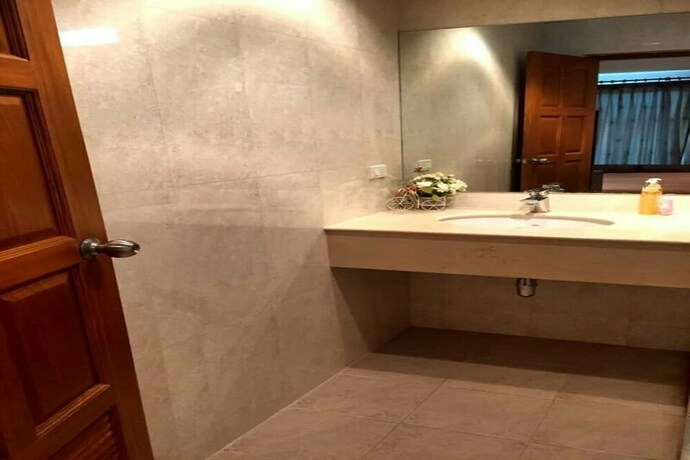 Imagen de la habitación del Hotel Condo Chamchuri. Foto 20