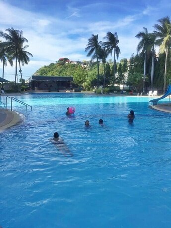 Imagen de la piscina del Hotel Condo Chamchuri. Foto 30