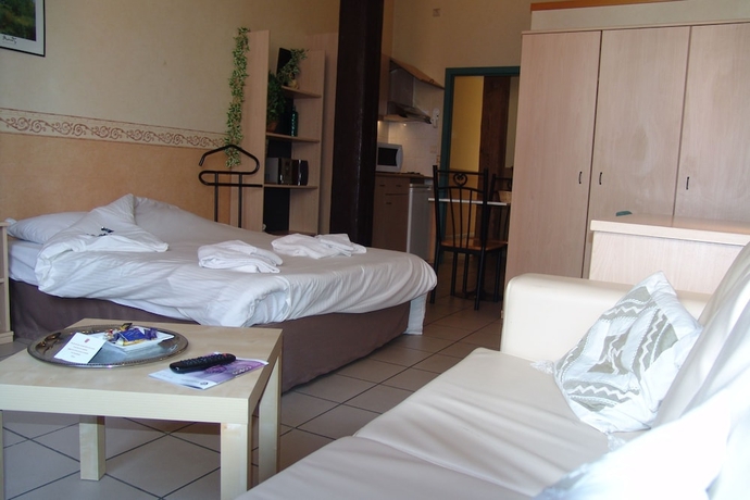 Imagen de la habitación del Hotel Condo Gardens Antwerpen. Foto 13